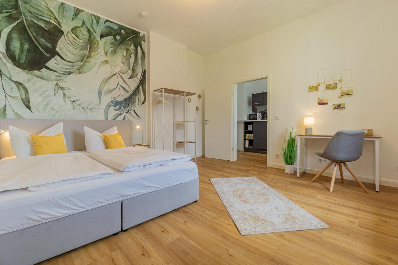 Modernes Apartment - Zentral, Ruhig, Wlan, Netflix, Kueche, Schreibtisch, Parkplatz, Waschtrockner Котбус Екстериор снимка